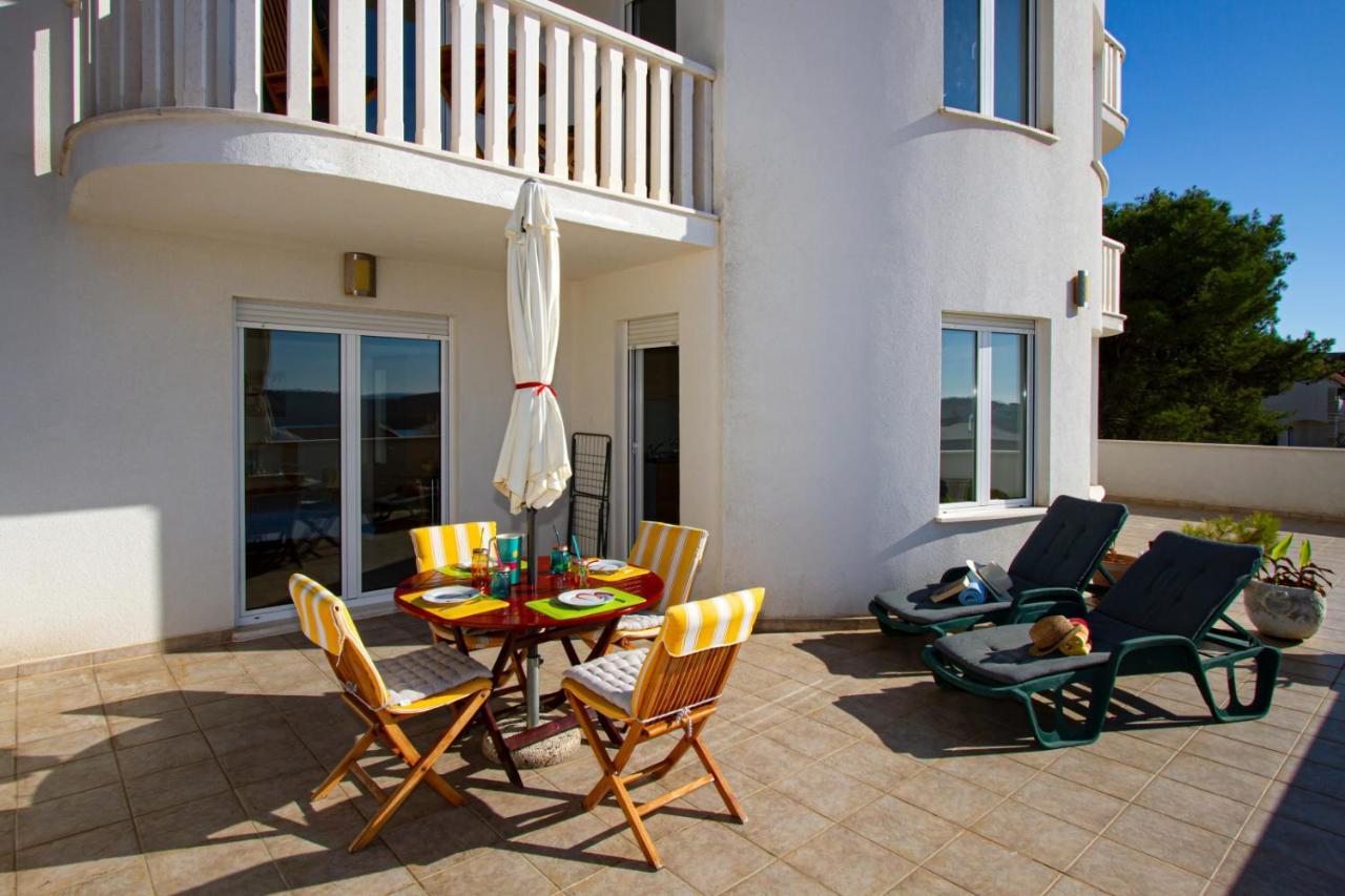 Villa Bianca Trogir Exterior photo